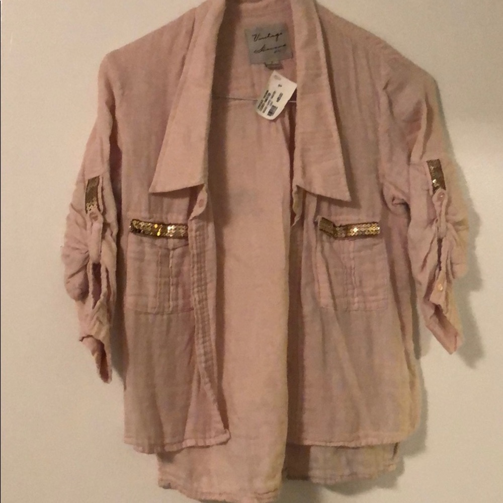 Vintage Havana blush button up